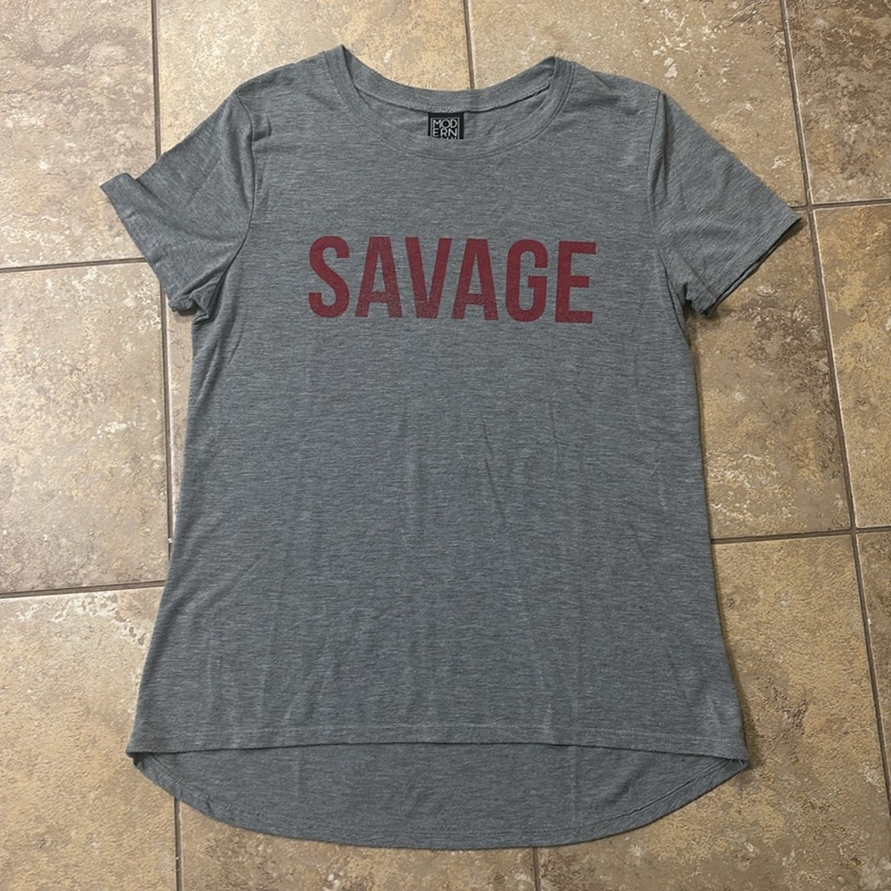 Modern lux Heather short sleeve Gray Tee with Red 'Savage' Print size large